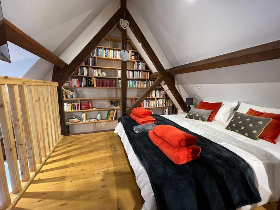 The Shack - Thatched Self Contained Annex Collingbourne Ducis Luaran gambar