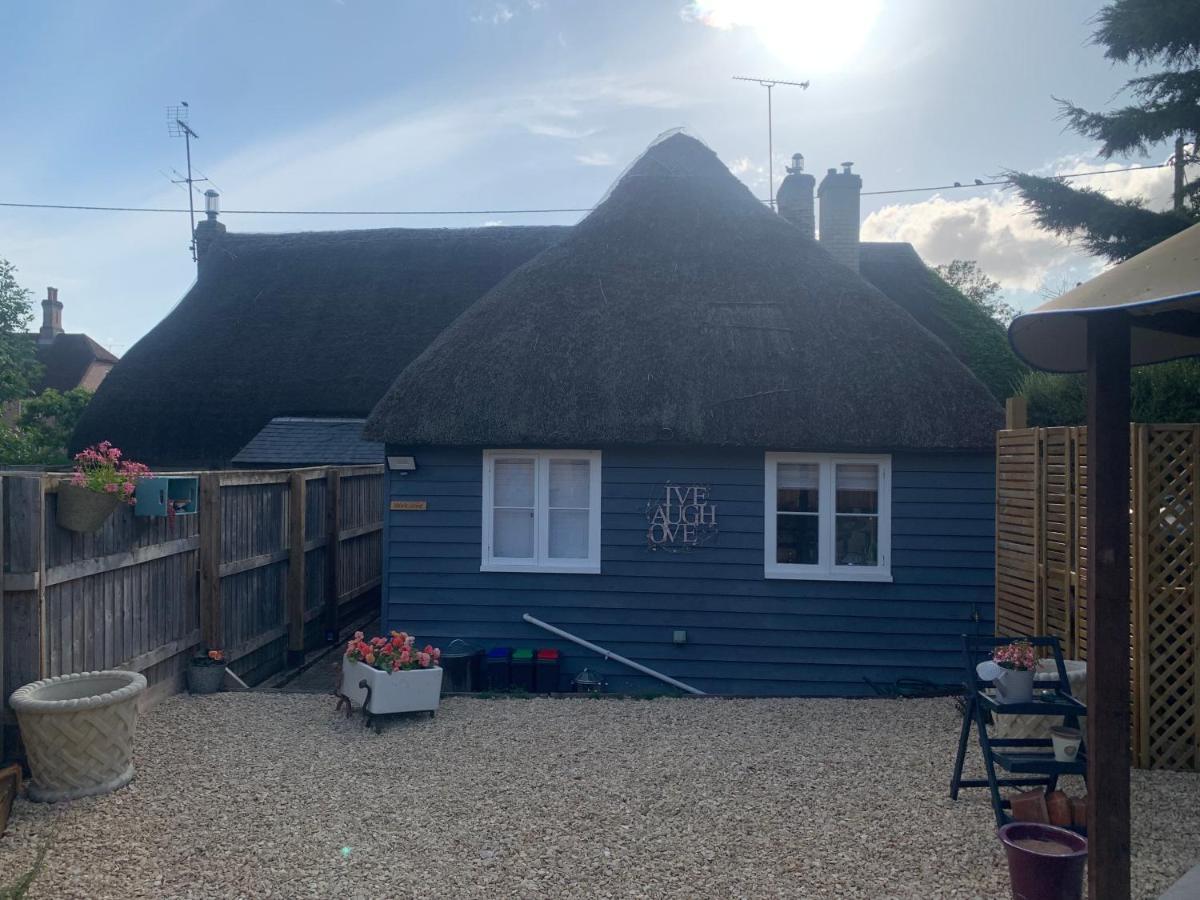 The Shack - Thatched Self Contained Annex Collingbourne Ducis Luaran gambar