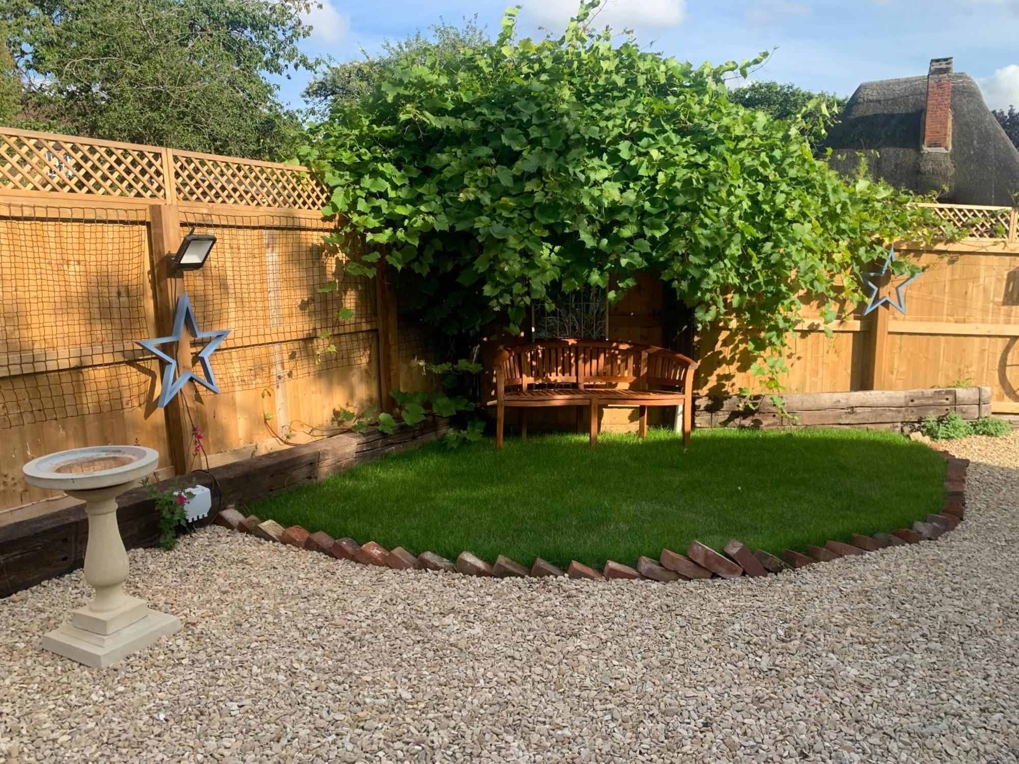 The Shack - Thatched Self Contained Annex Collingbourne Ducis Luaran gambar